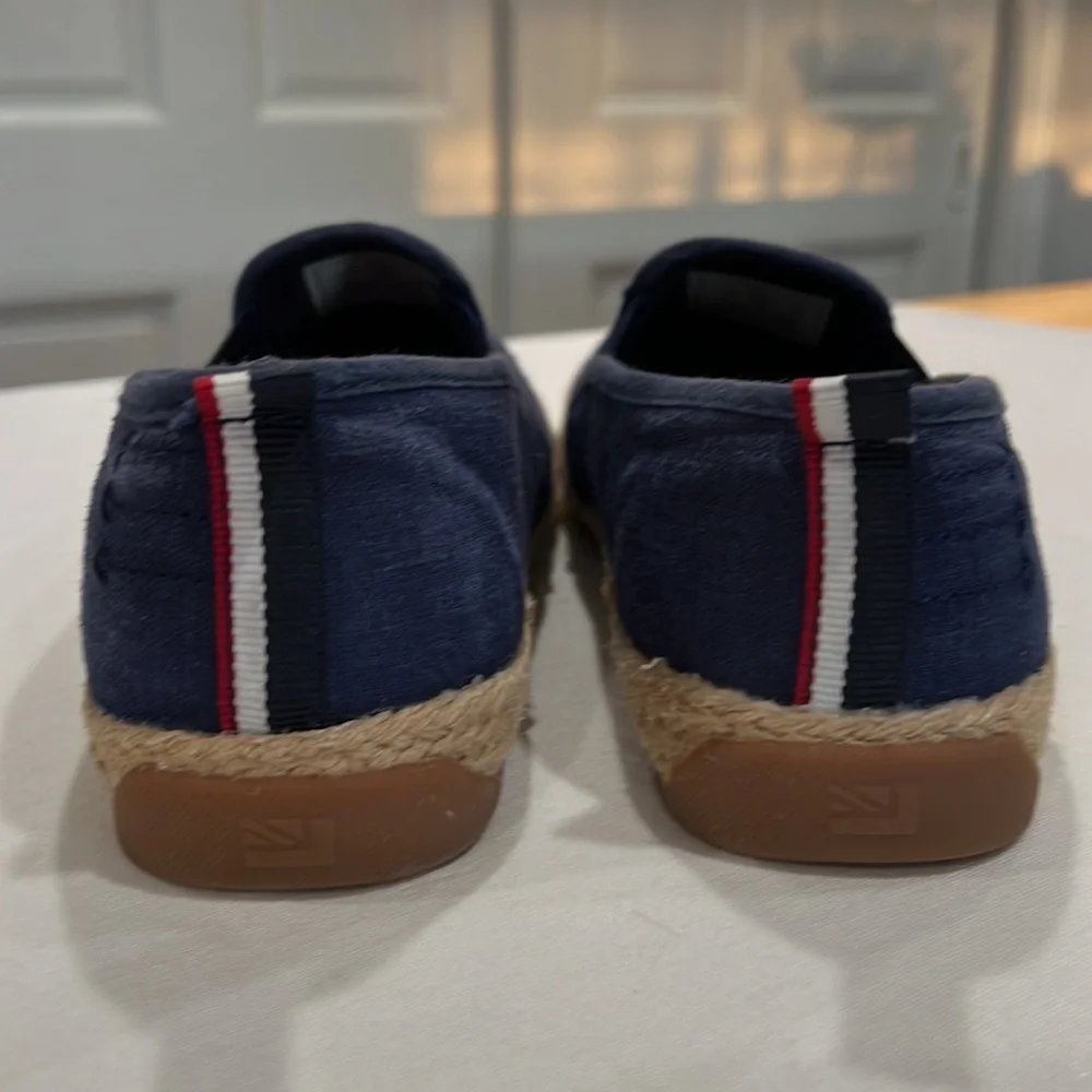 Ben Sherman men’s navy canvas boat shoes